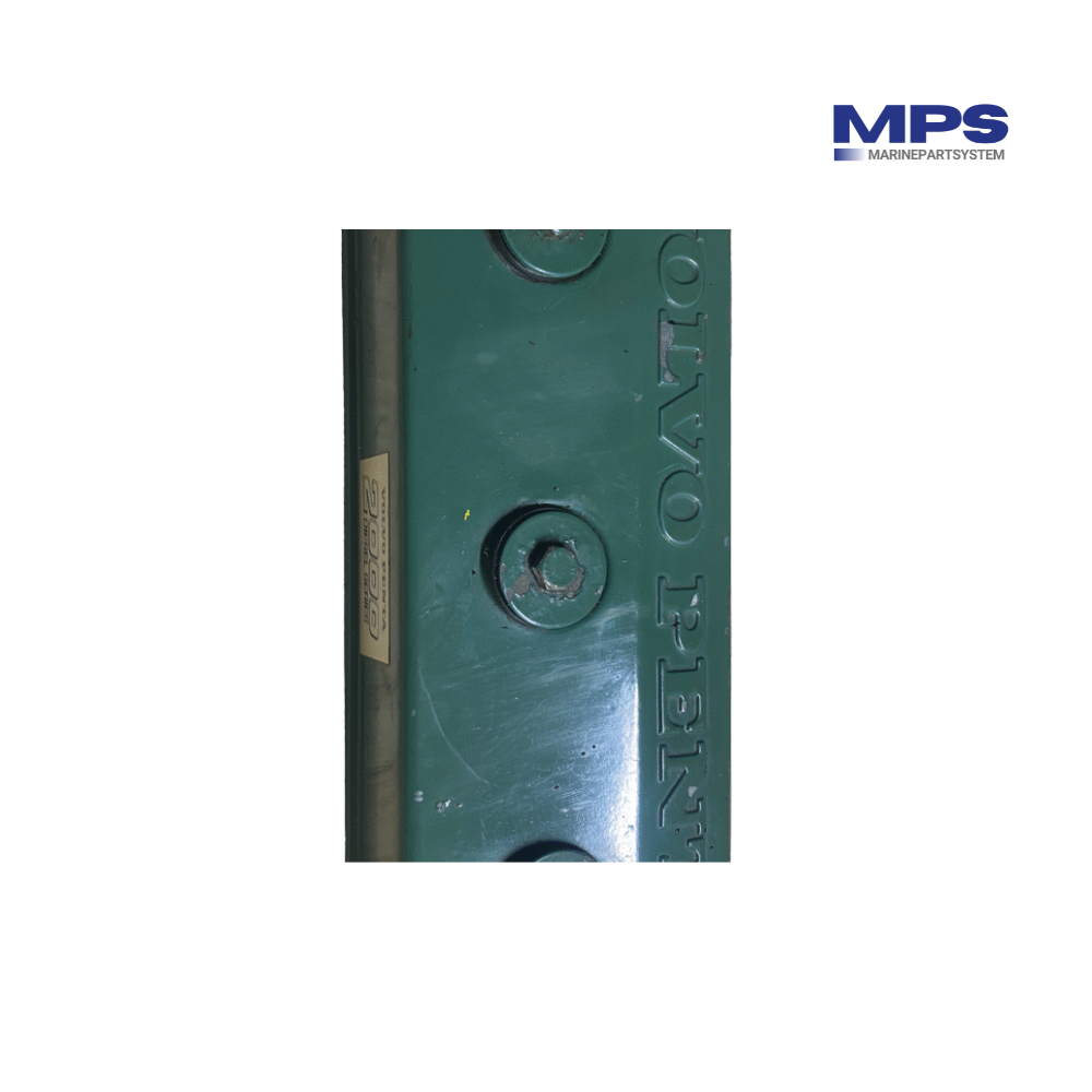 Valve cover 2003 Volvo Penta 840339